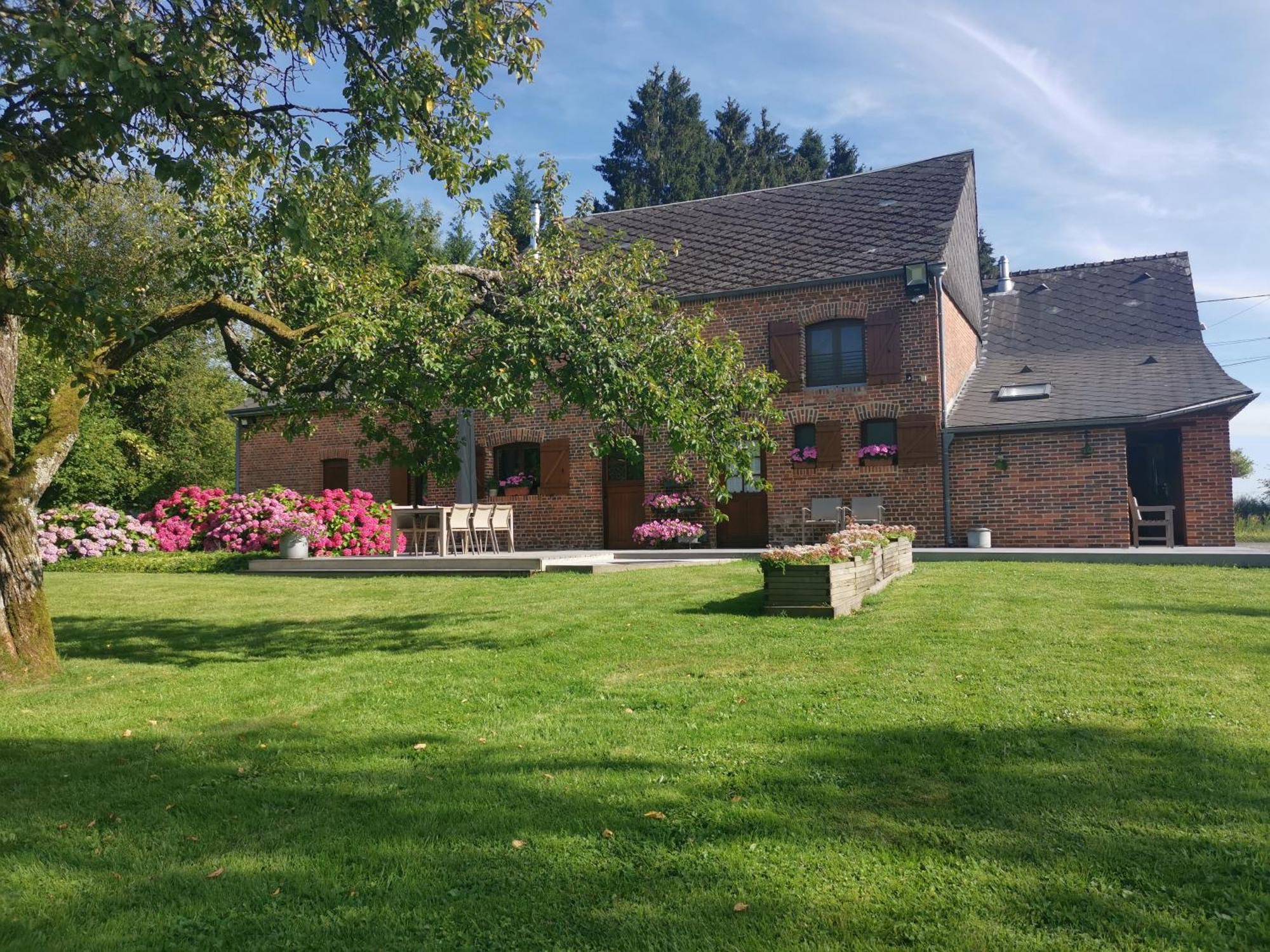 La Croix Bala Holiday home Signy-le-Petit